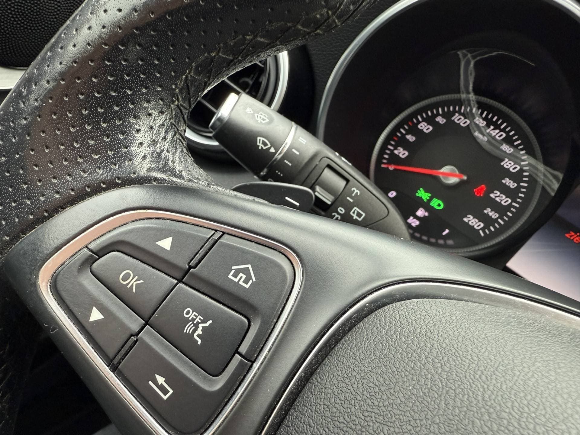 Mercedes-Benz C-Klasse thumbnail 18