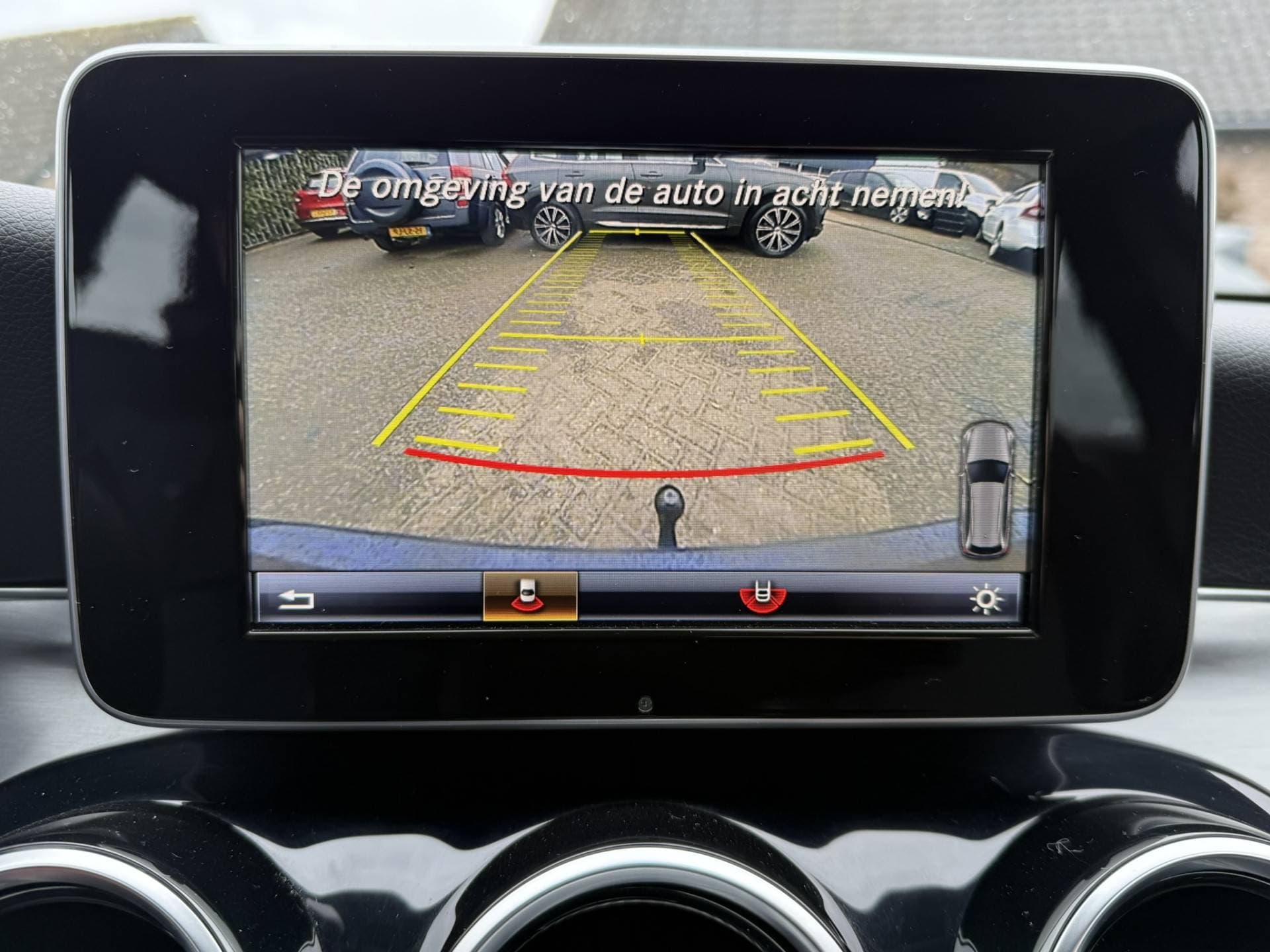 Mercedes-Benz C-Klasse thumbnail 23