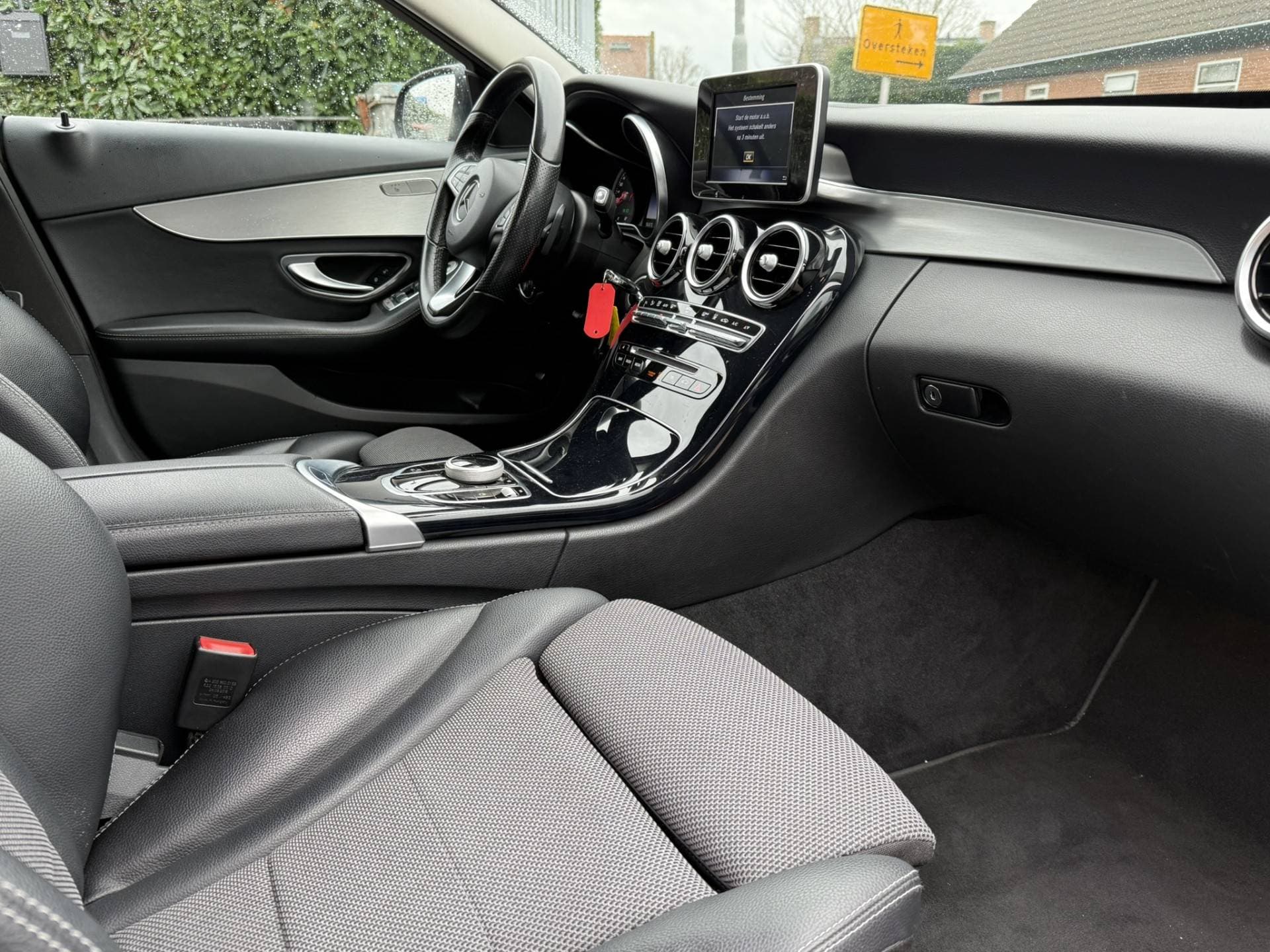 Mercedes-Benz C-Klasse thumbnail 9