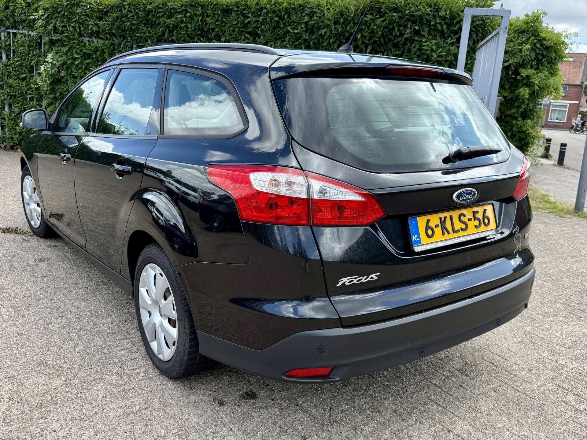 Ford Focus thumbnail 5