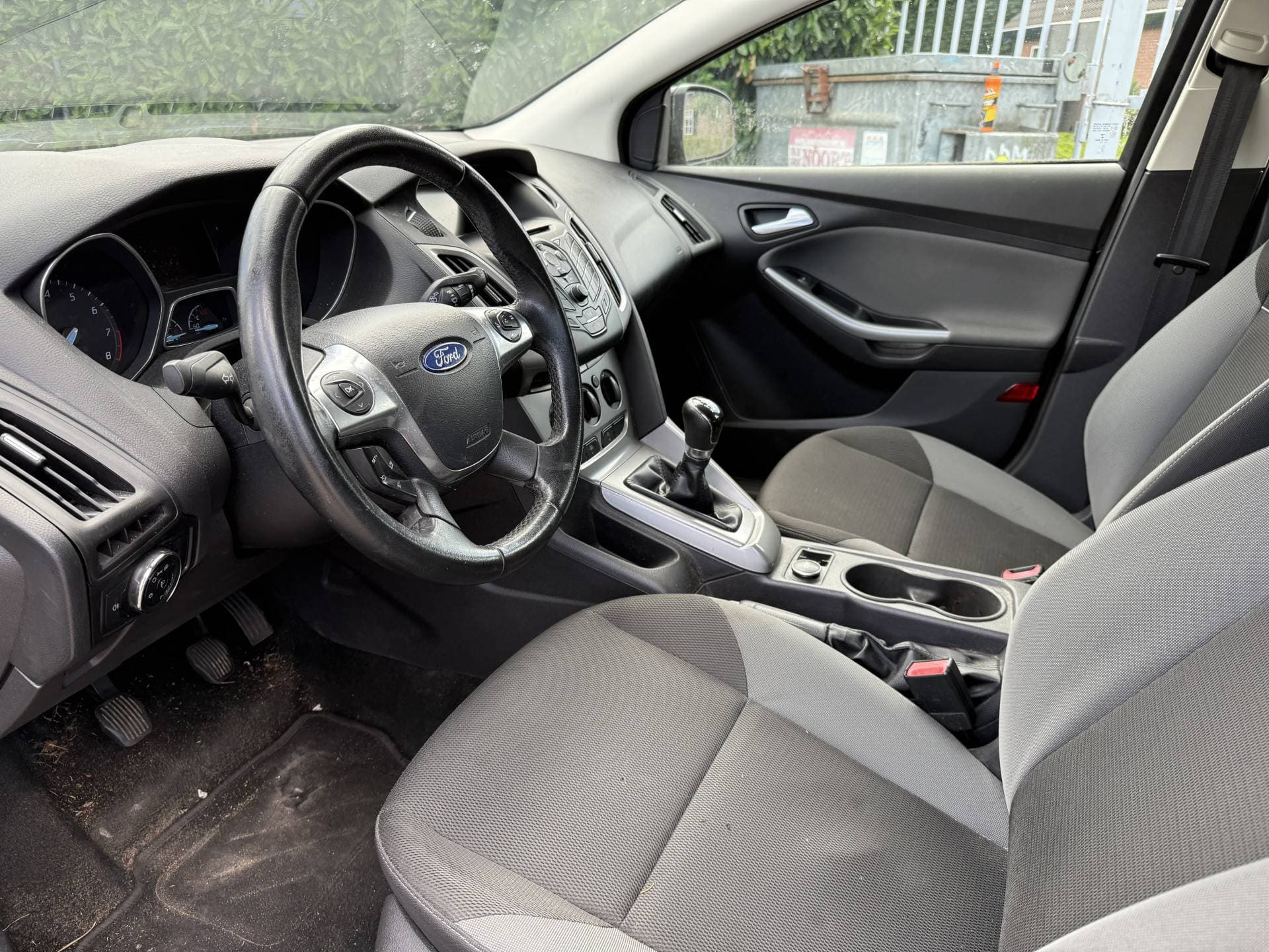 Ford Focus thumbnail 9