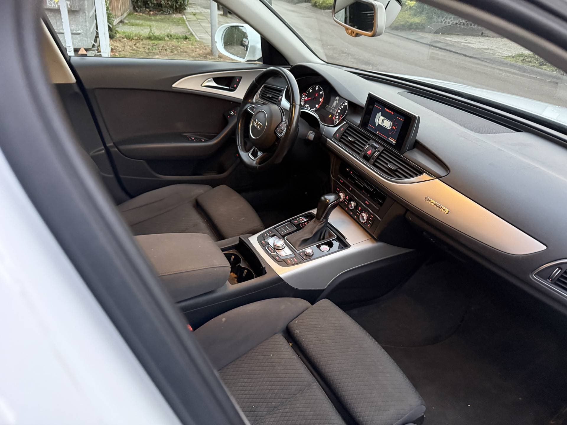 Audi A6 thumbnail 12