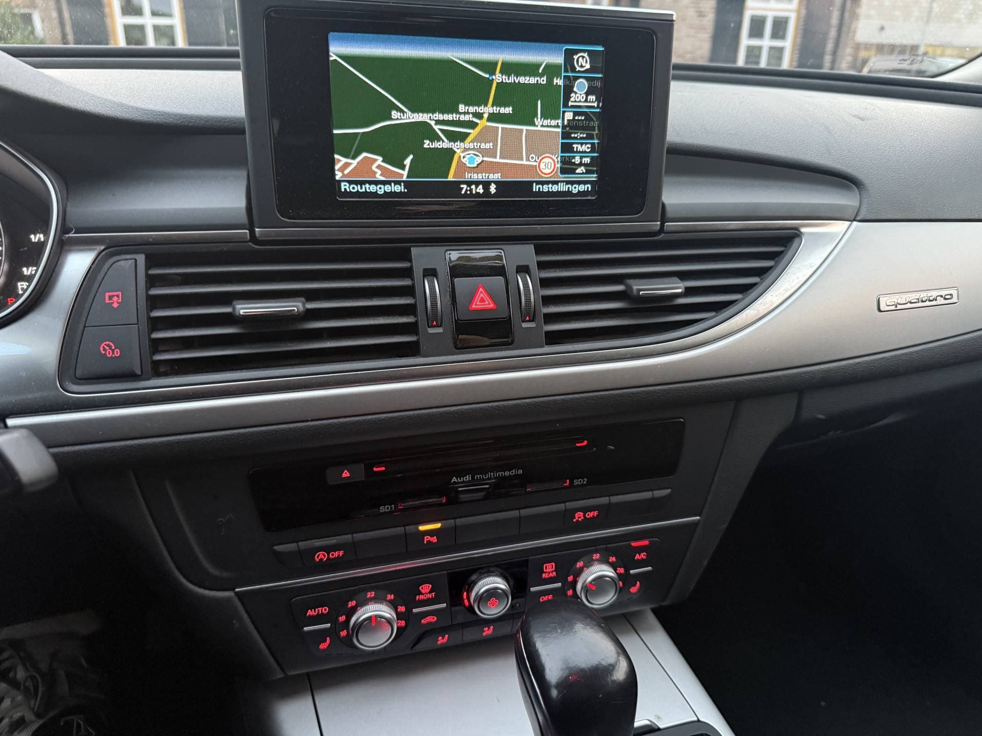 Audi A6 thumbnail 10