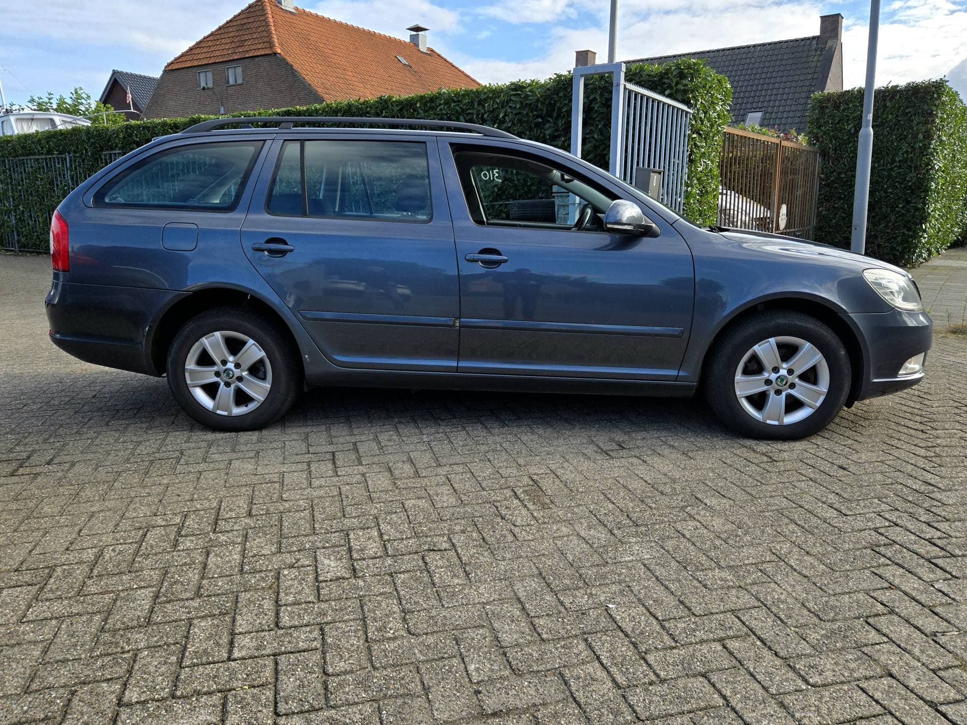 Skoda Octavia thumbnail 7
