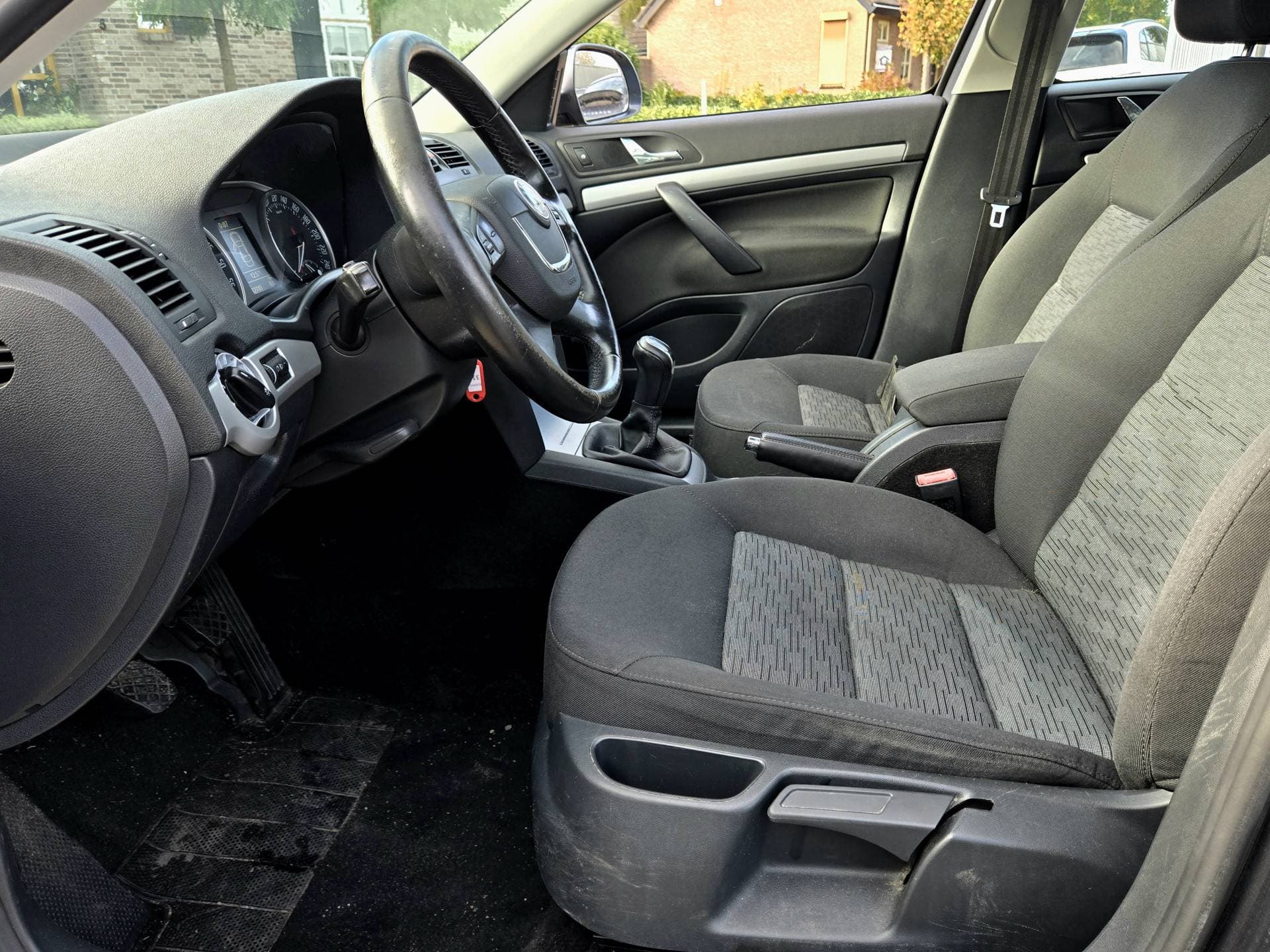 Skoda Octavia thumbnail 9