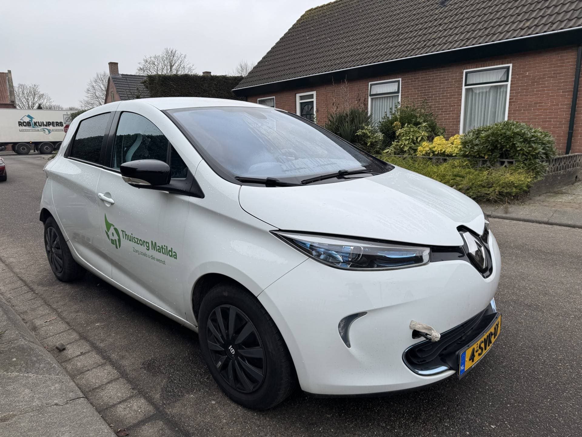 Renault ZOE thumbnail 12