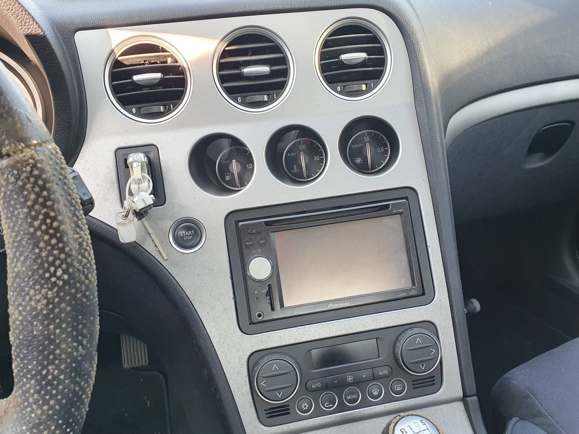 Alfa Romeo 159 thumbnail 6