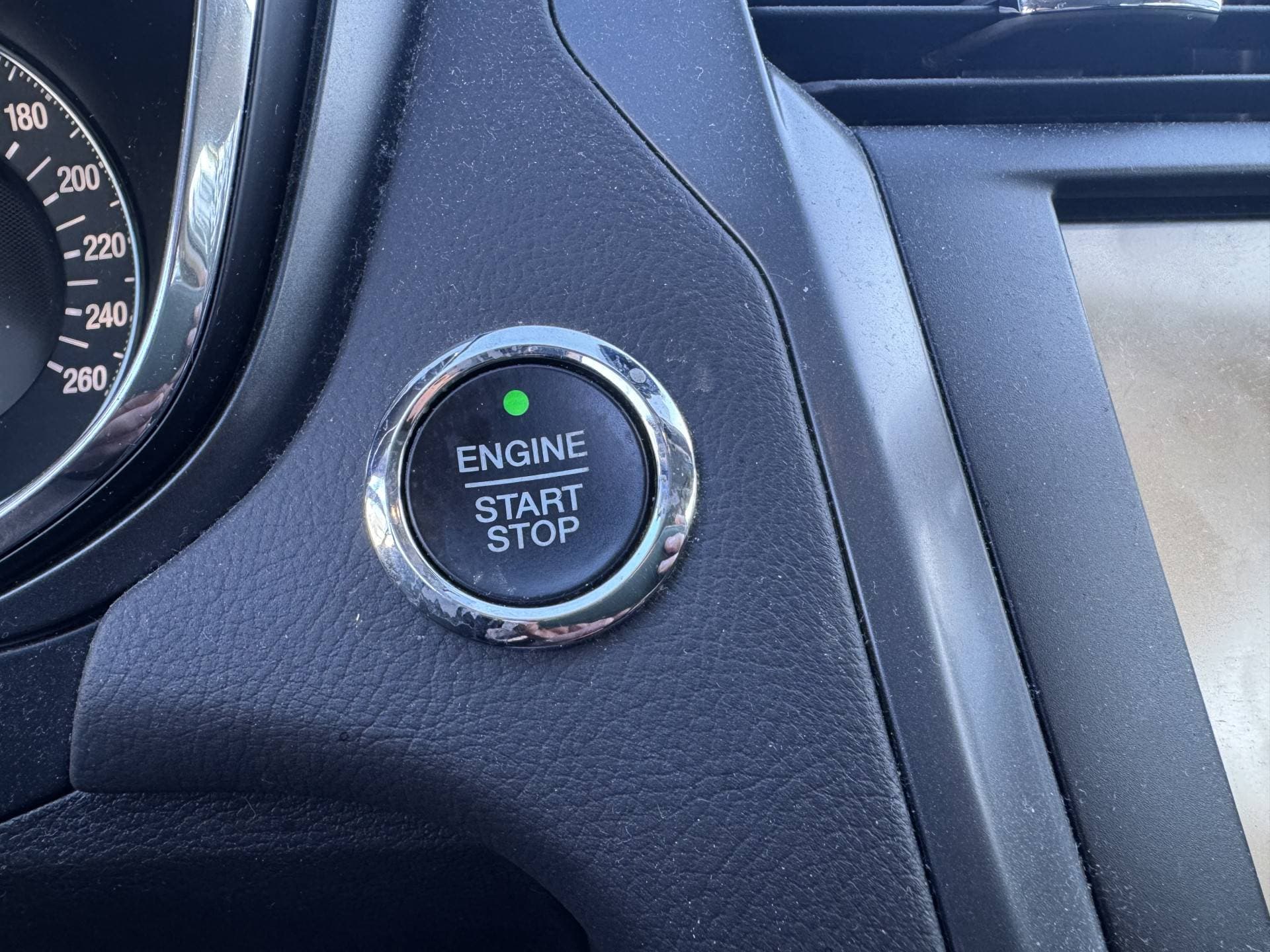 Ford Mondeo thumbnail 26