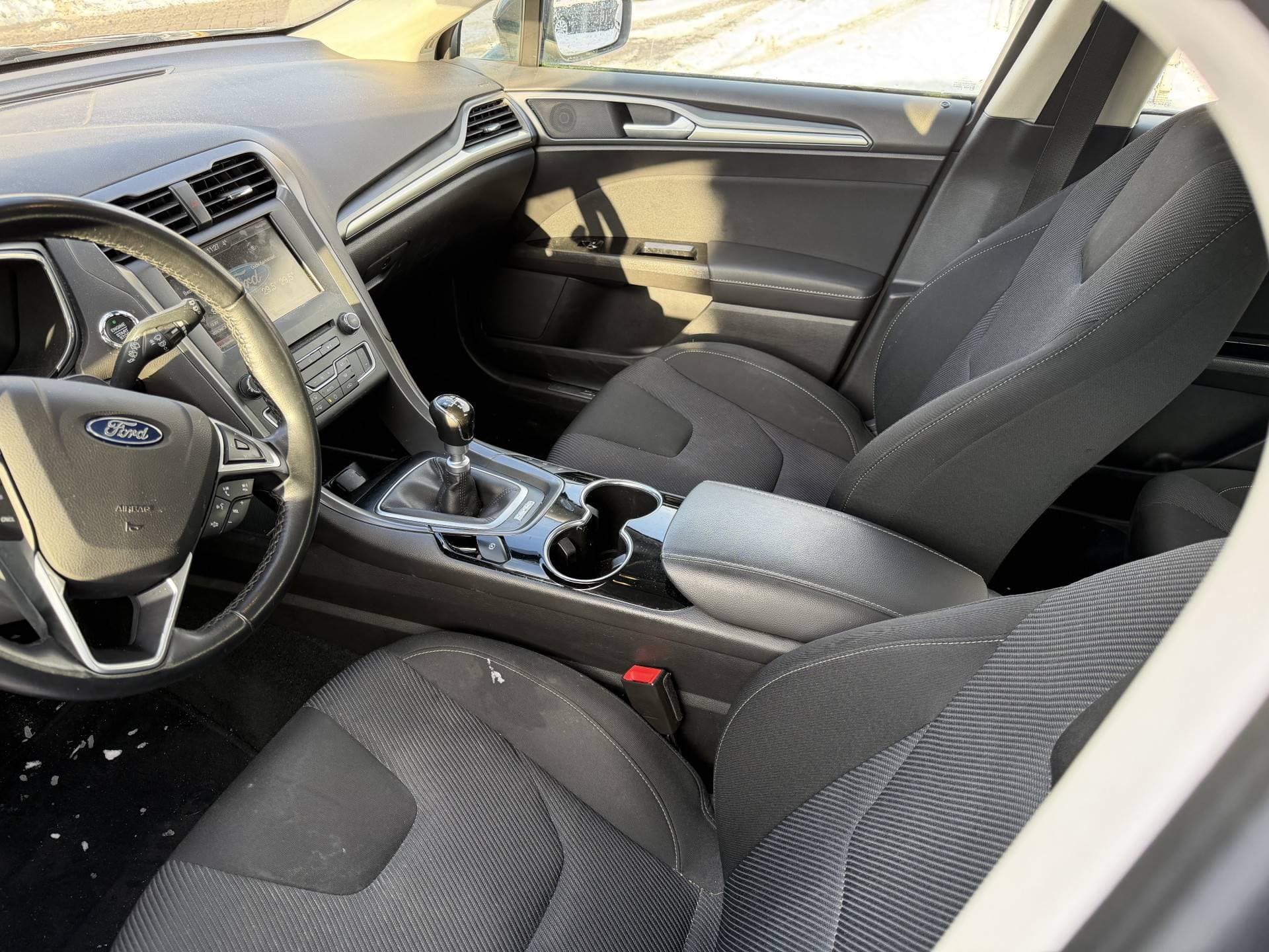 Ford Mondeo thumbnail 7