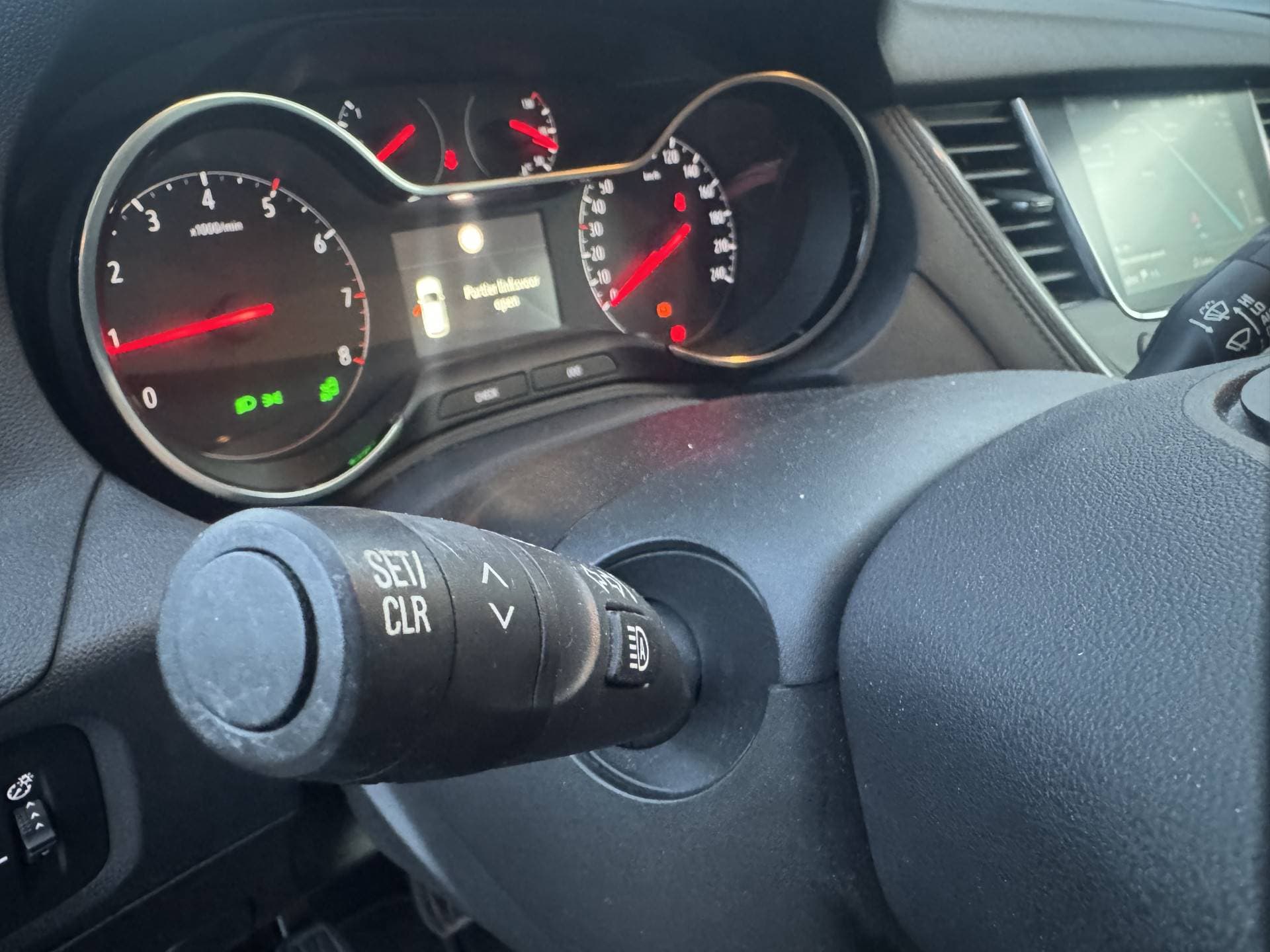 Opel Grandland X thumbnail 15