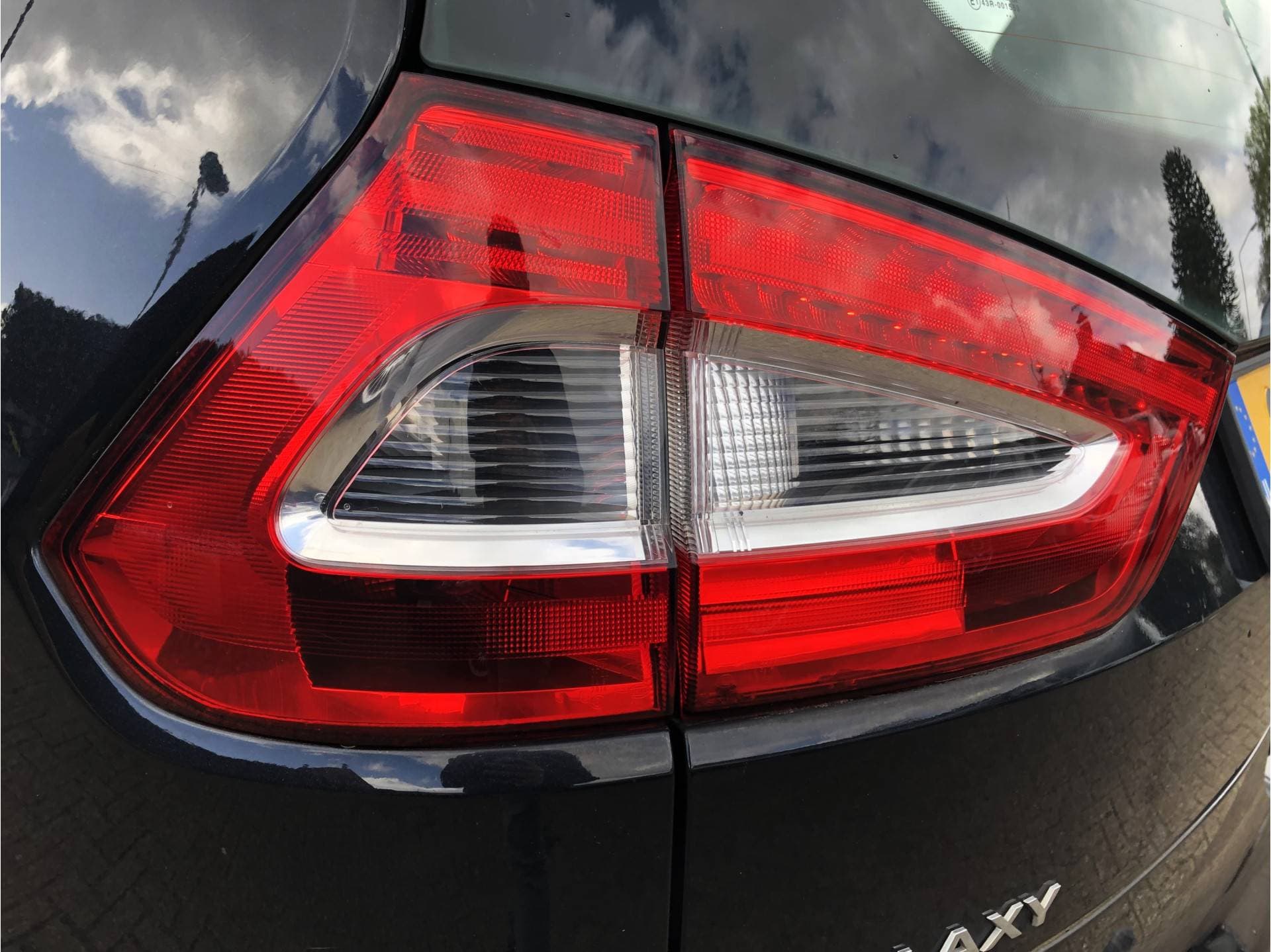 Ford Galaxy thumbnail 12