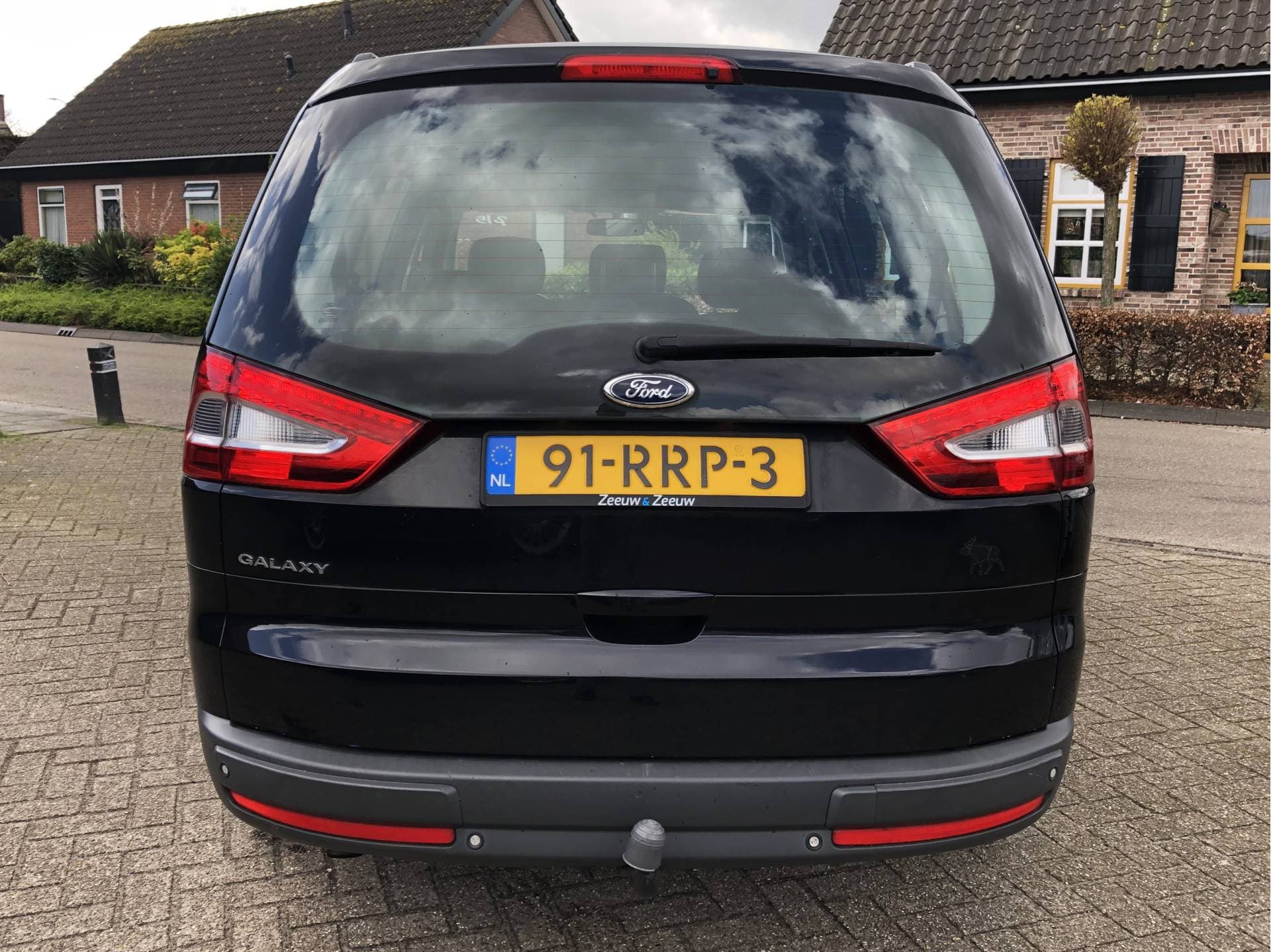 Ford Galaxy thumbnail 6