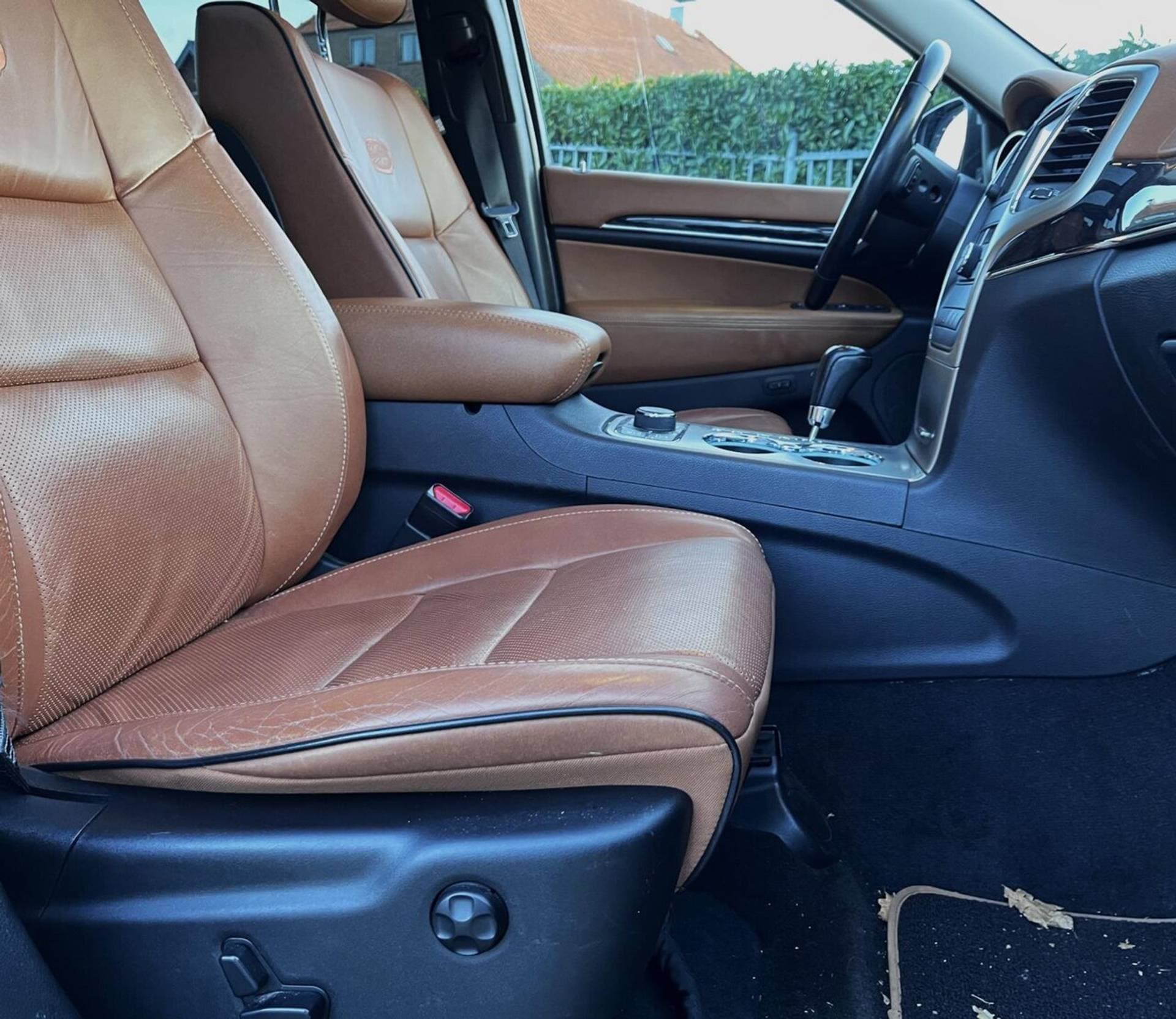 Jeep Grand Cherokee thumbnail 12