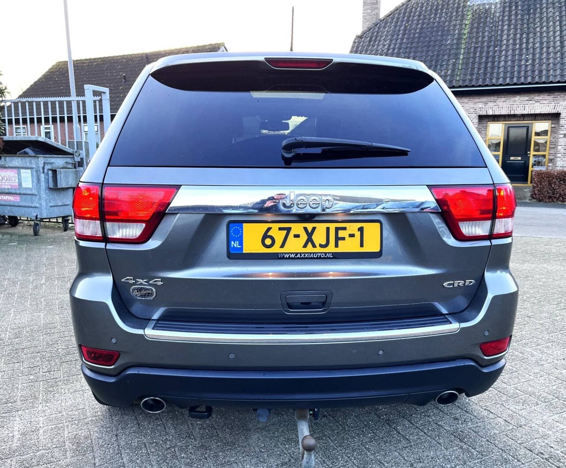 Jeep Grand Cherokee thumbnail 7