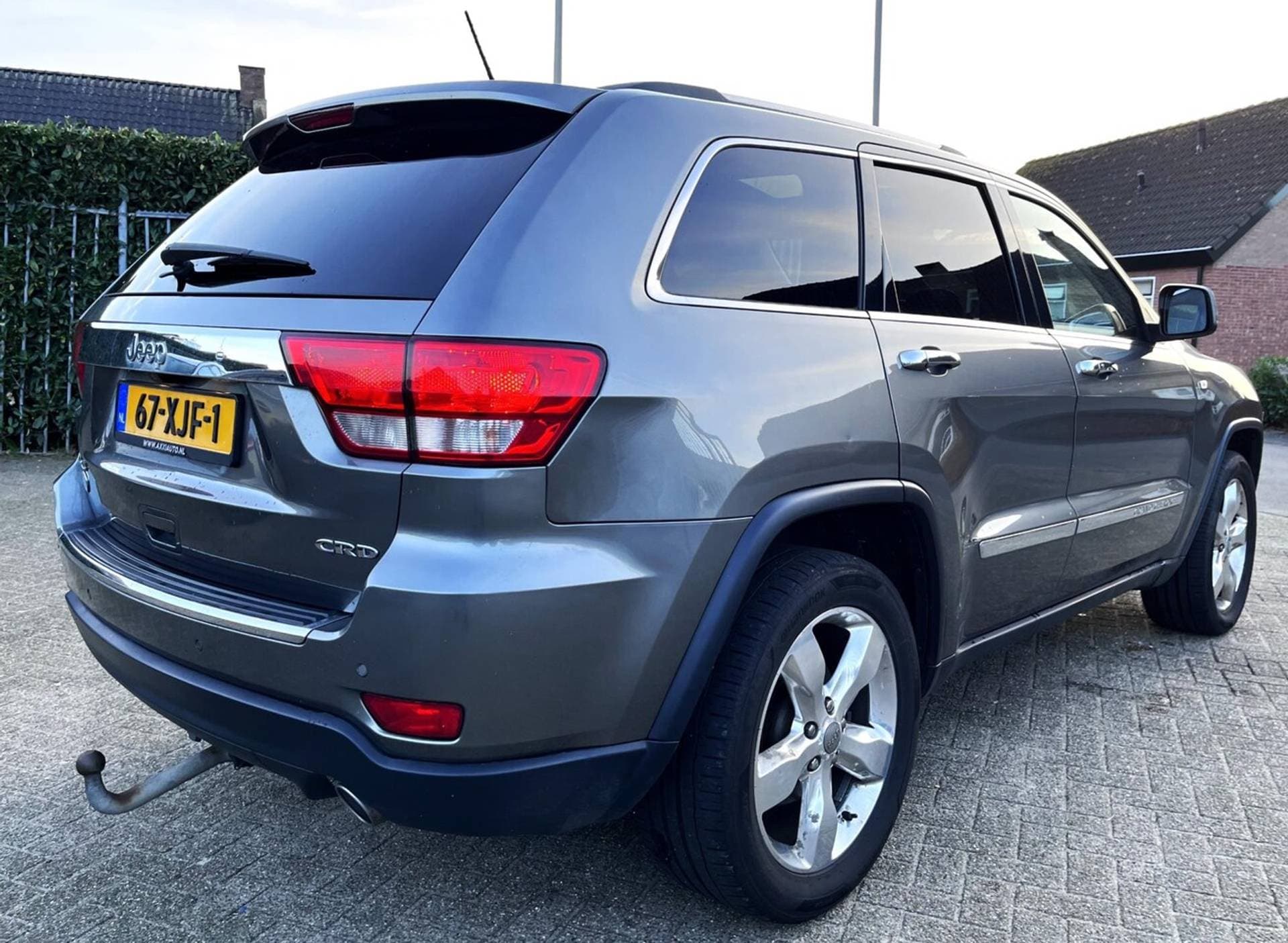 Jeep Grand Cherokee thumbnail 9