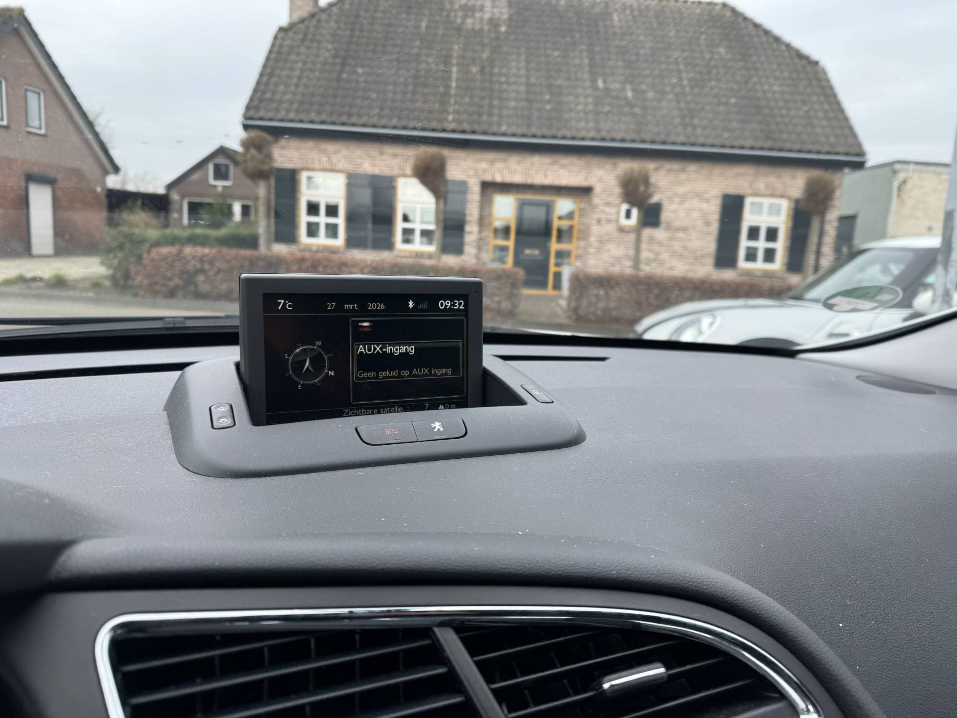 Peugeot 3008 thumbnail 12