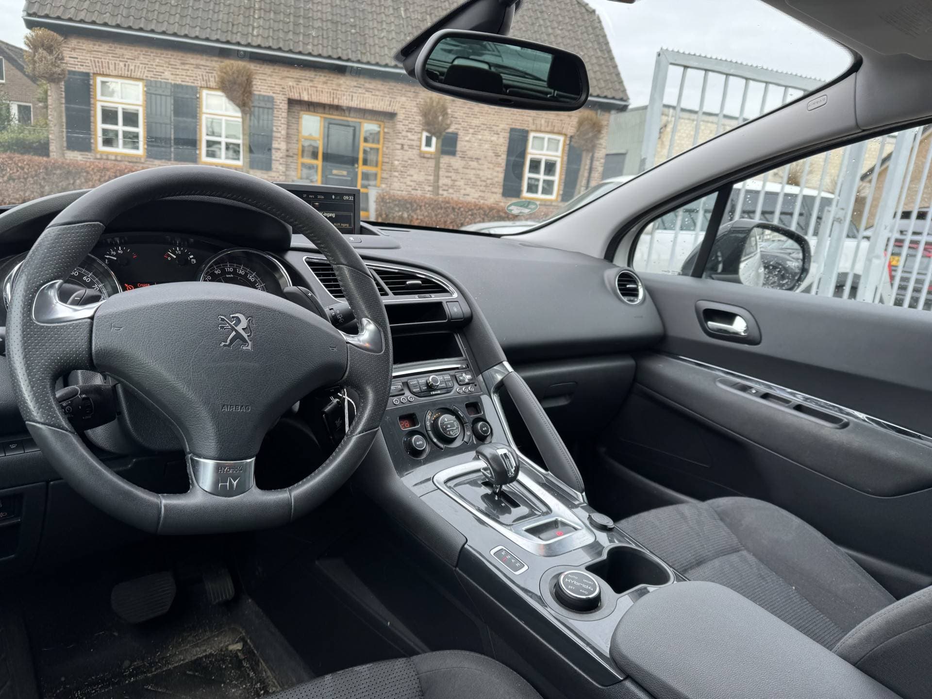 Peugeot 3008 thumbnail 8