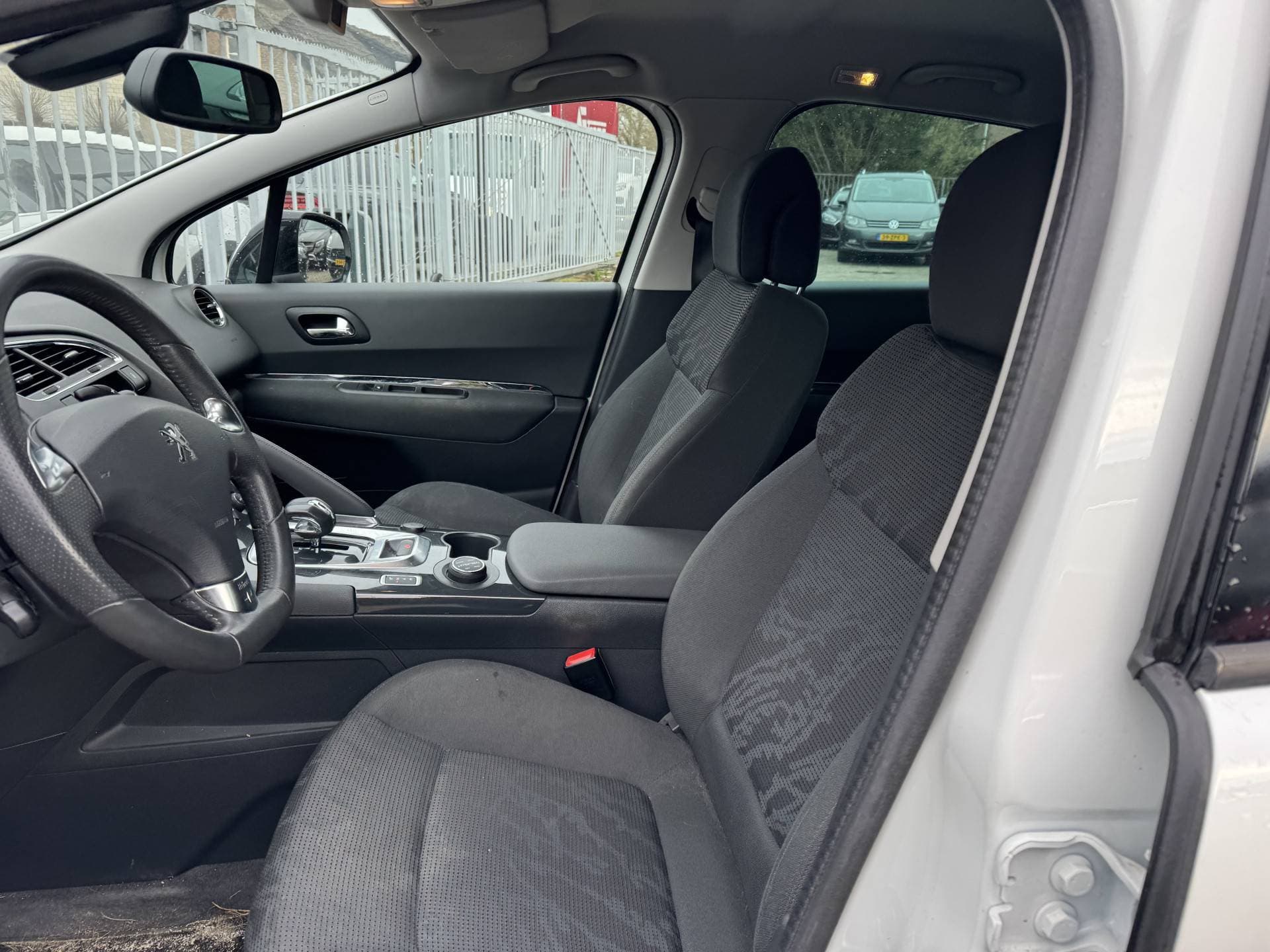 Peugeot 3008 thumbnail 10