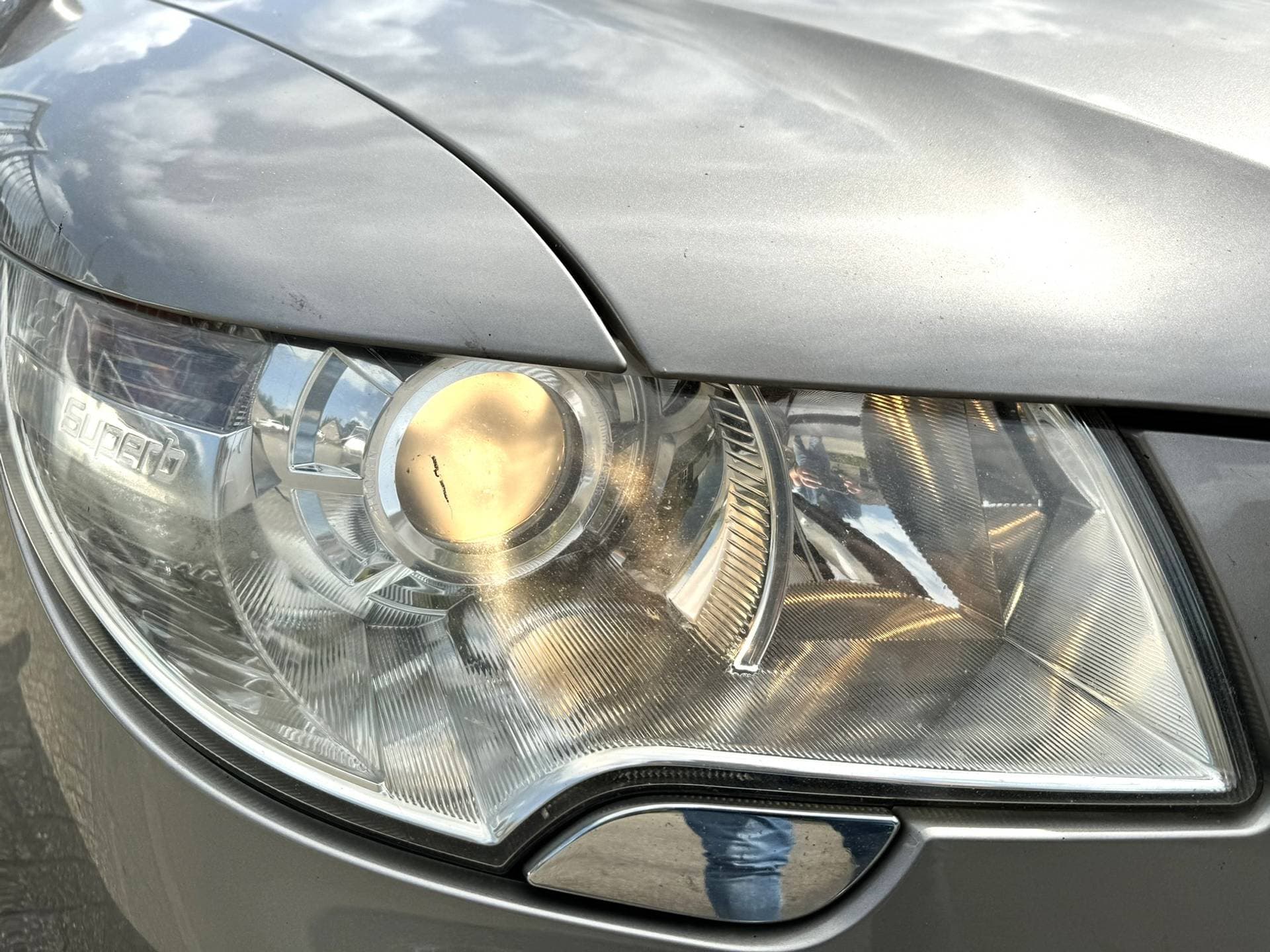 Skoda Superb thumbnail 2