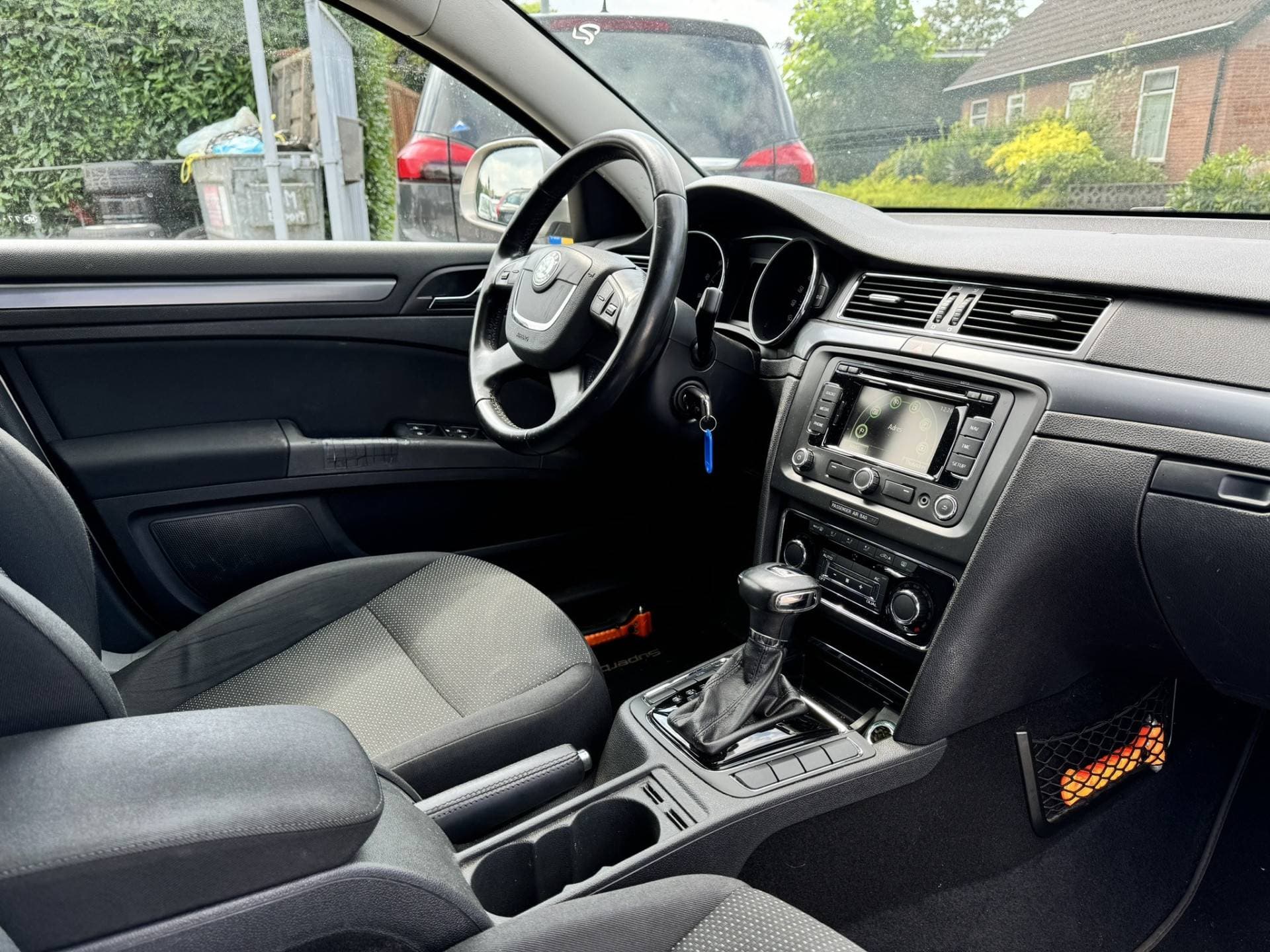 Skoda Superb thumbnail 9