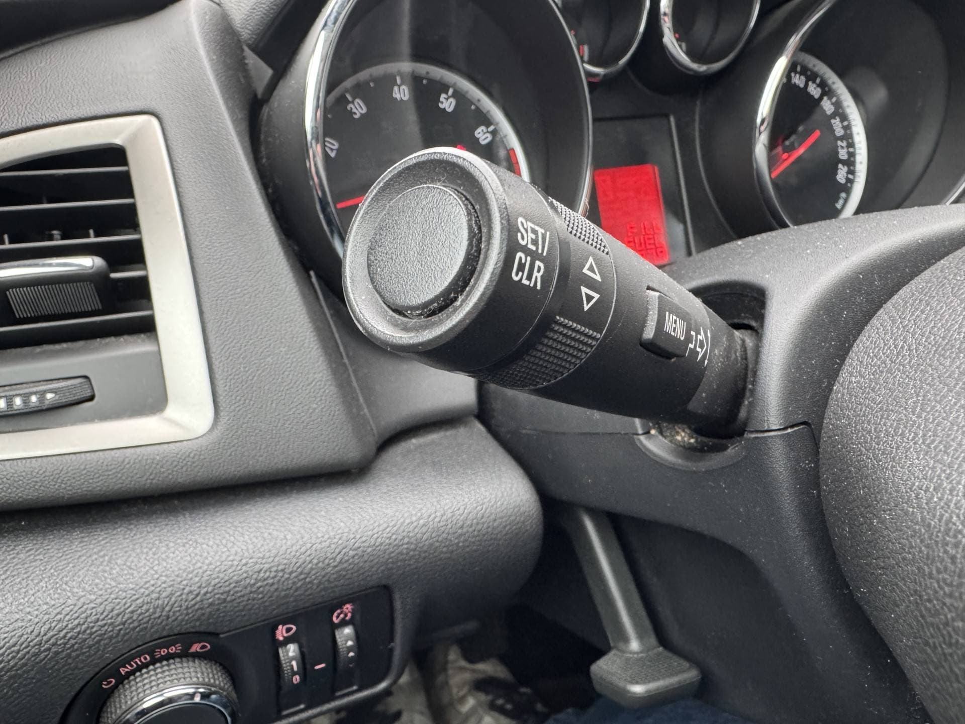 Opel Astra thumbnail 11