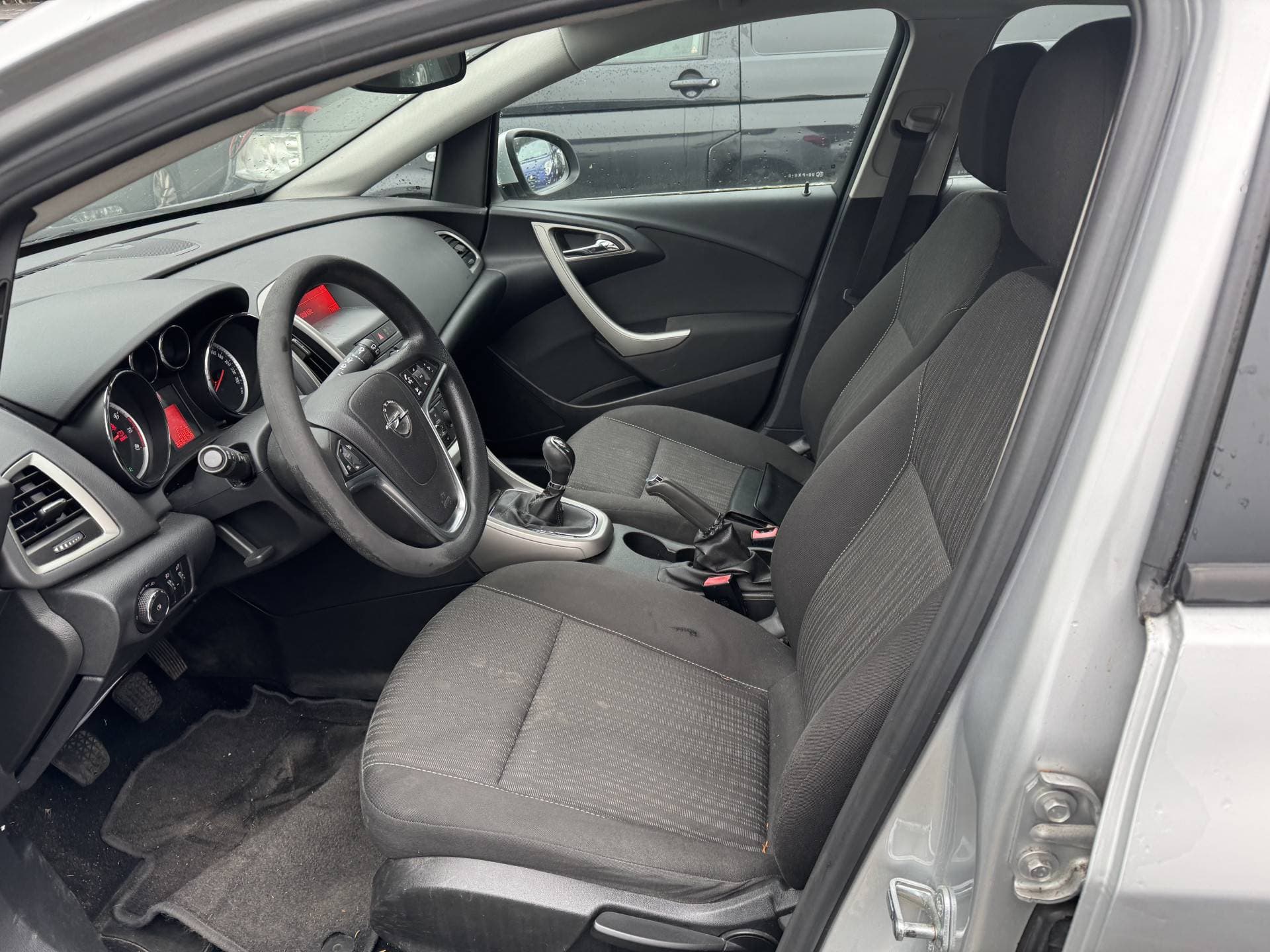 Opel Astra thumbnail 15