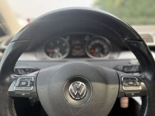 Volkswagen Passat thumbnail 19