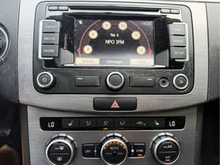 Volkswagen Passat thumbnail 21