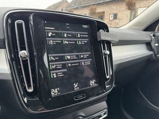 Volvo XC40 thumbnail 14