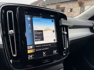 Volvo XC40 thumbnail 15