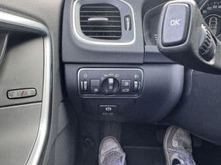 Volvo V60 thumbnail 19