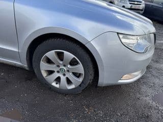 Skoda Superb thumbnail 7