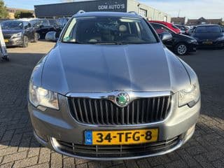 Skoda Superb thumbnail 5