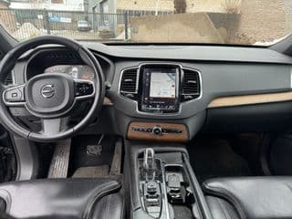 Volvo XC90 thumbnail 17
