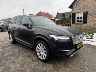 Volvo XC90 thumbnail 3