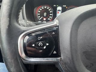 Volvo XC90 thumbnail 23