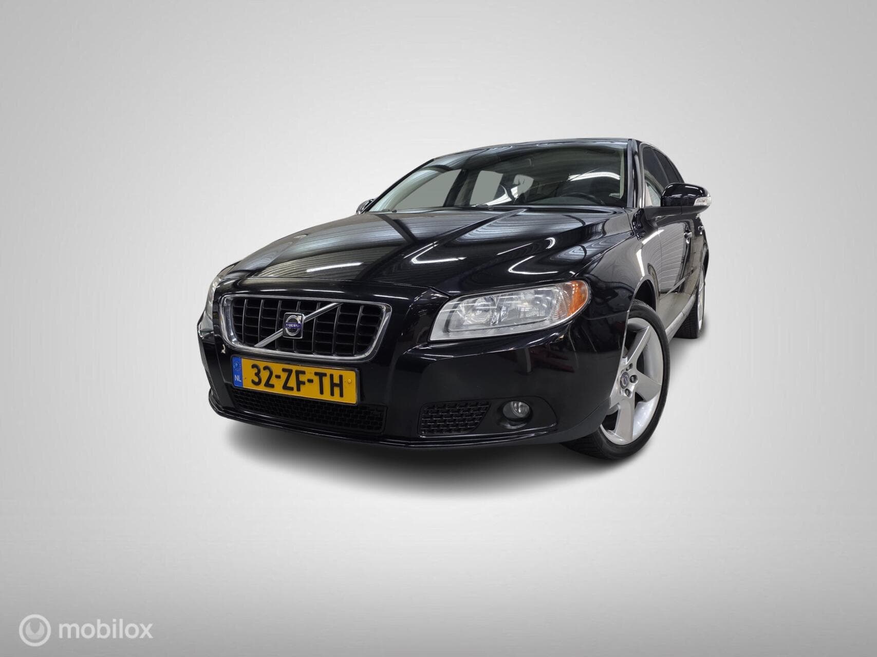 Volvo V70 2.0 Kinetic/Cruise/Clima/Rijklaar/Nap!