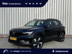 Volvo XC40 — 2025, 18.081 km