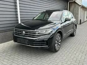 Volkswagen Touareg — 2024, 64.918 km