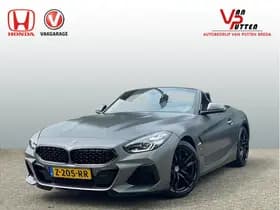 BMW Z4 — 2023, 32.804 km