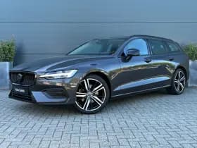 Volvo V60 — 2022, 114.072 km