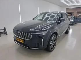 Volvo XC90 — 2025, 26.798 km