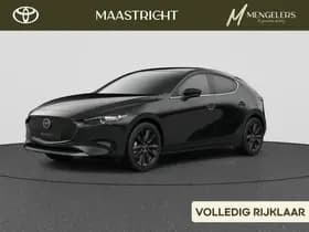 Mazda 3 — 2025, 6.750 km