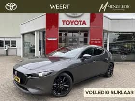 Mazda 3 — 2023, 10.815 km