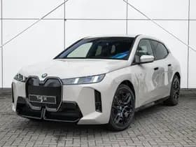 BMW iX — 2026, 1 km