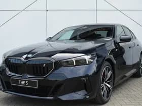 BMW i5 — 2026, 1 km