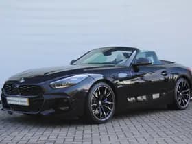 BMW Z4 — 2025, 10.800 km