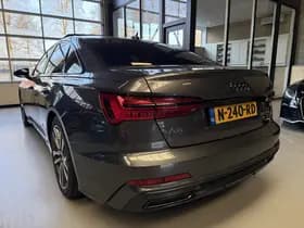Audi Exterior Colour — 2021, 98.658 km
