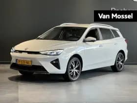 MG MG5 — 2022, 123.757 km