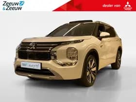Mitsubishi Outlander — 2026, 10 km